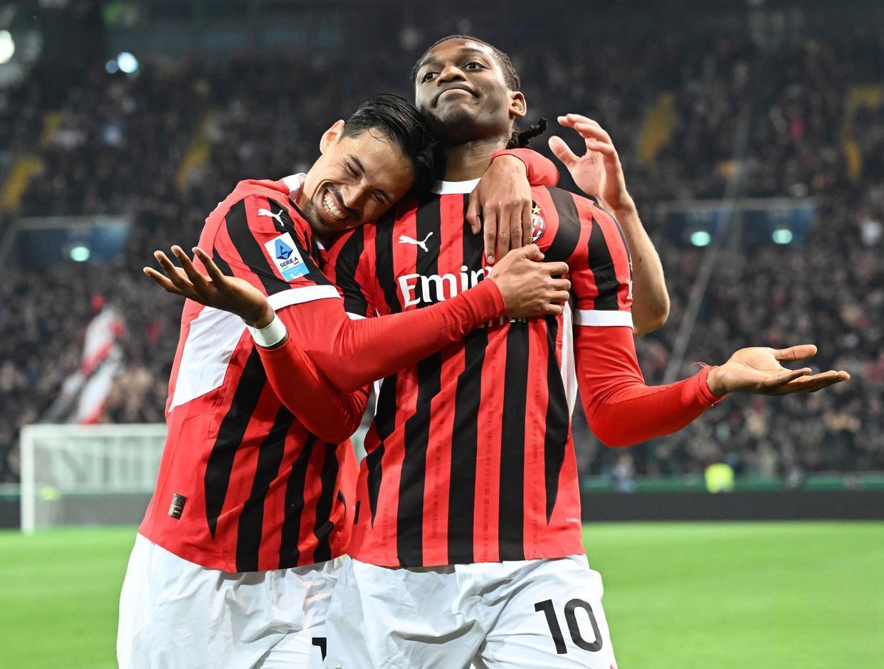 PG电子入口 -包含荷甲加时末段走向成谜，AC米兰止住颓势，目标明确，更衣室氛围转暖的词条